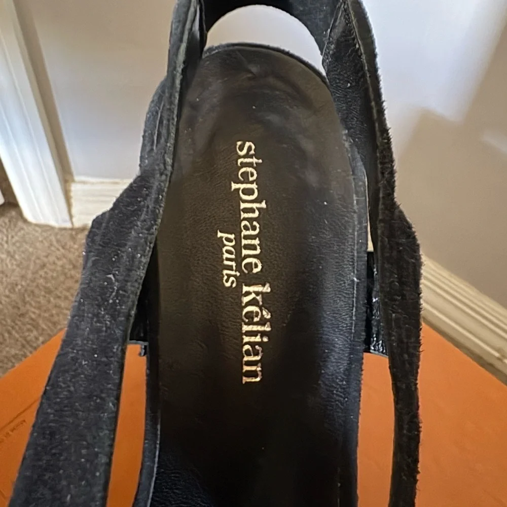 Stephane Kelian Black Platform Sandals with Metallic Accents - Picture 7 of 12